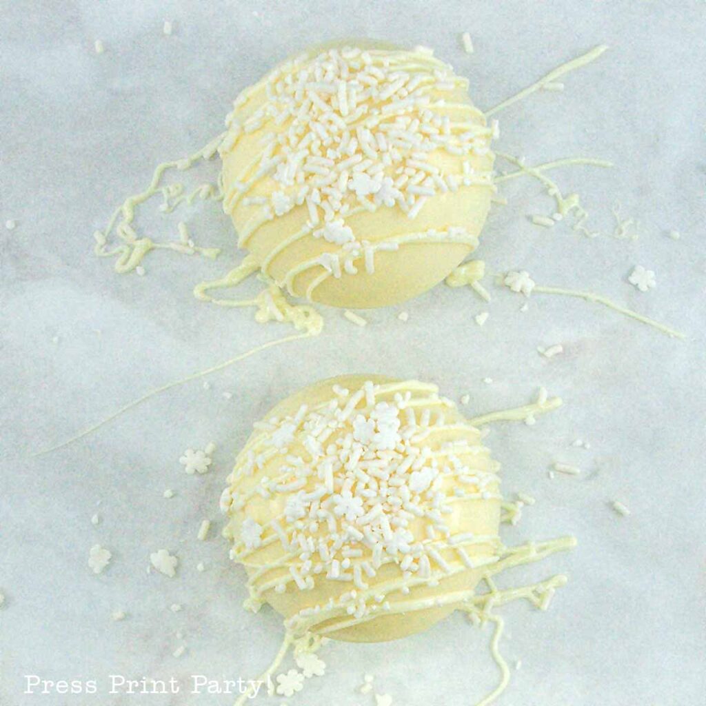 decorated snowballs - white snowball hot chocolate bomb recipe homemade for Christmas gifts - diy snowball hot cocoa bomb - Press Print Party!