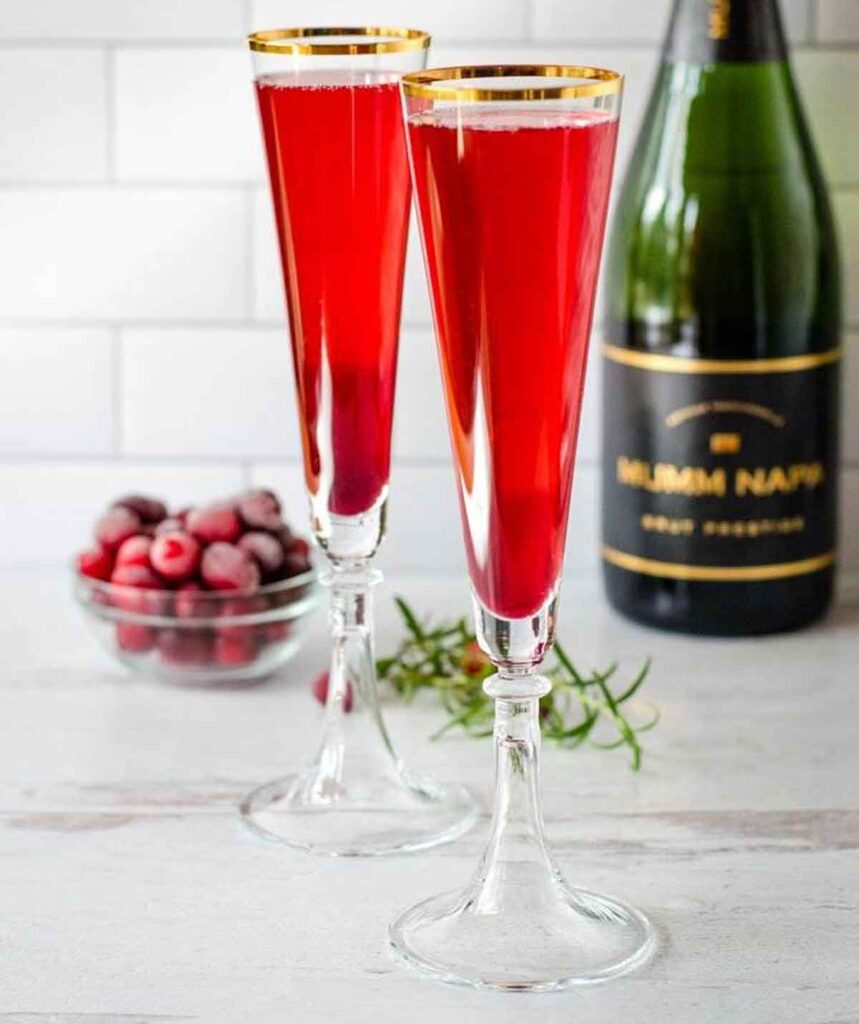pomegranate mimosa- 30 romantic valentine's day drinks to set the mood - Press Print Party