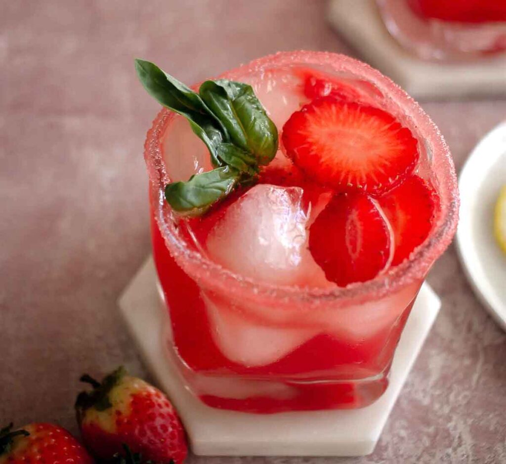 lemon strawberry mocktail- 30 romantic valentine's day drinks to set the mood - Press Print Party