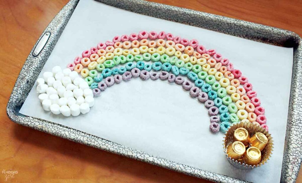 edible rainbow activity - 25 cool rainbow crafts for kids and art ideas - Press Print Party!