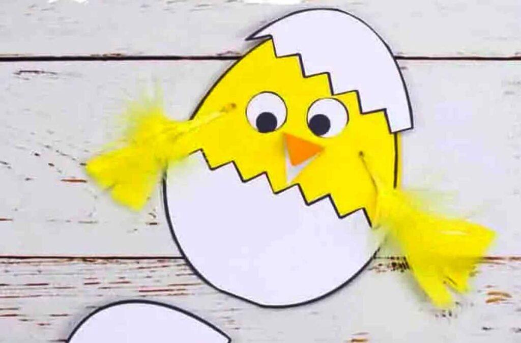 Hatching Chick Card by Kids’ Craft Room