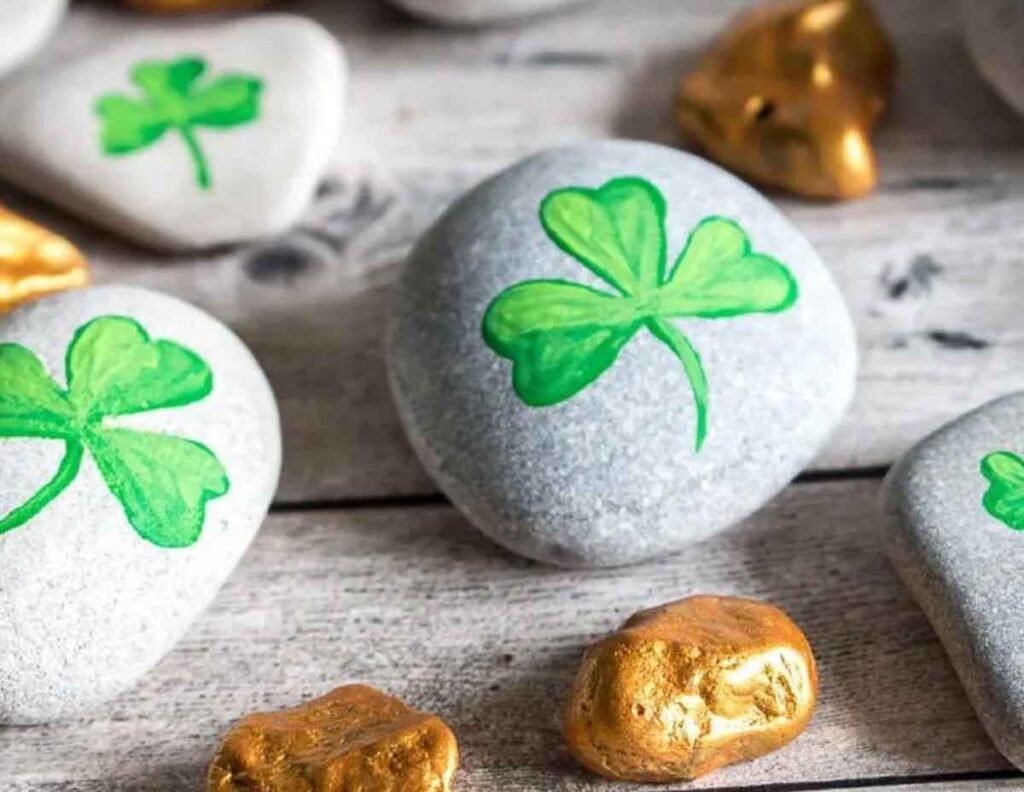 shamrock painted on rocks crafts.