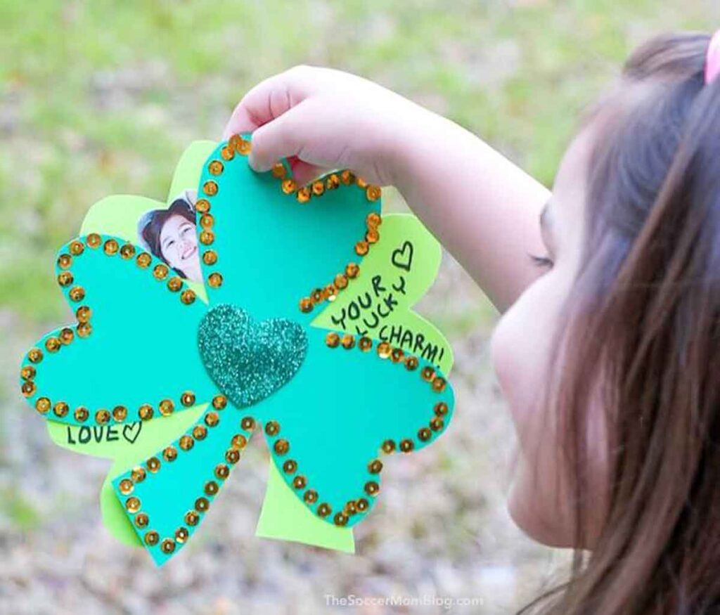 shamrock crafts with pictures for kids.