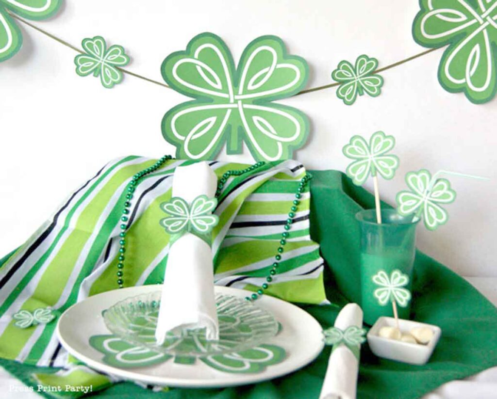 shamrock decorations printables