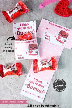 Mini Kinder Bueno Valentines feature four cards with